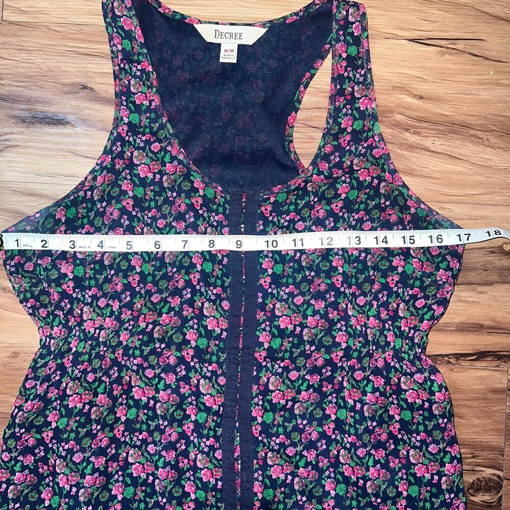 Decree Sleeveless Scoopneck  Lightweight Blue Pink Floral Ruffled Lace Tank Med - Picture 4 of 7